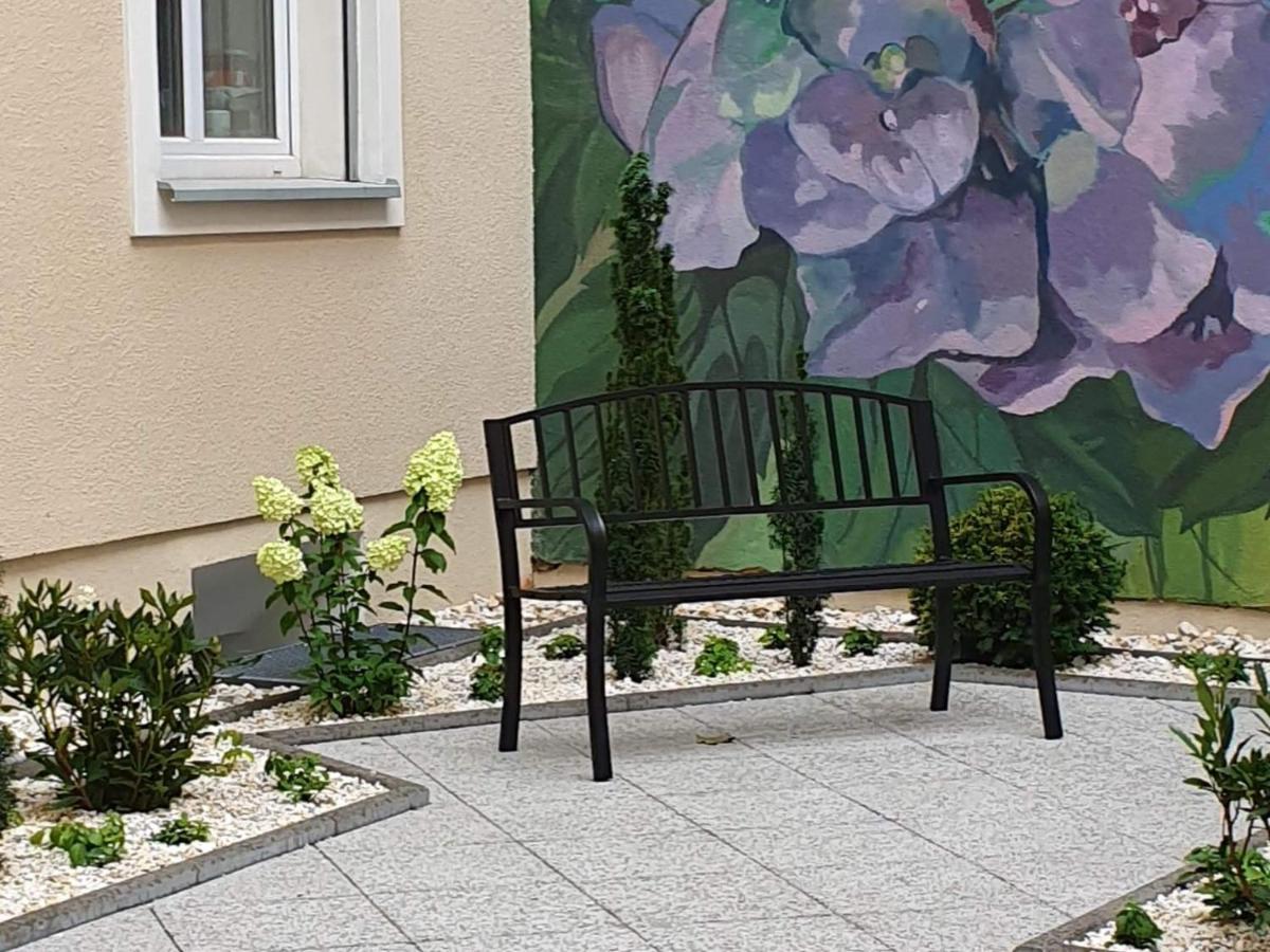 Old Town Apartment Познан Екстериор снимка